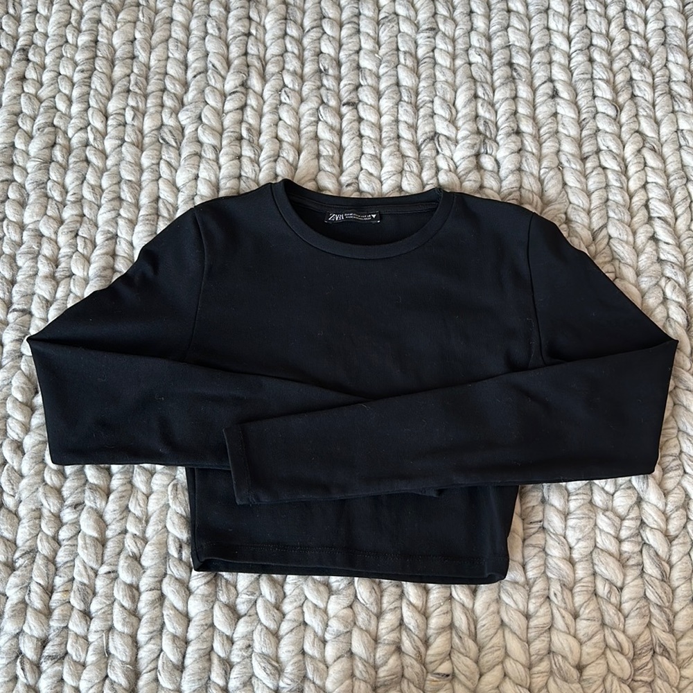 Zara black long sleeve crop top
